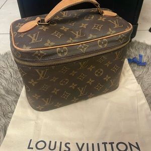 Louis Vuitton mini vanity pouch cosmetic monogram